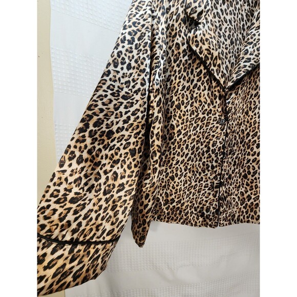 Lilac & London Pajama Top Womens Sz 2x Cheetah Print Button Down Soft Silk Like - Picture 2 of 7